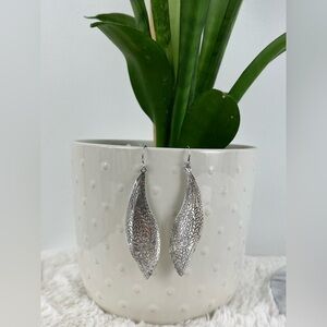 SILPADA W2281 freestyle earrings. Sterling silver Sterling silver